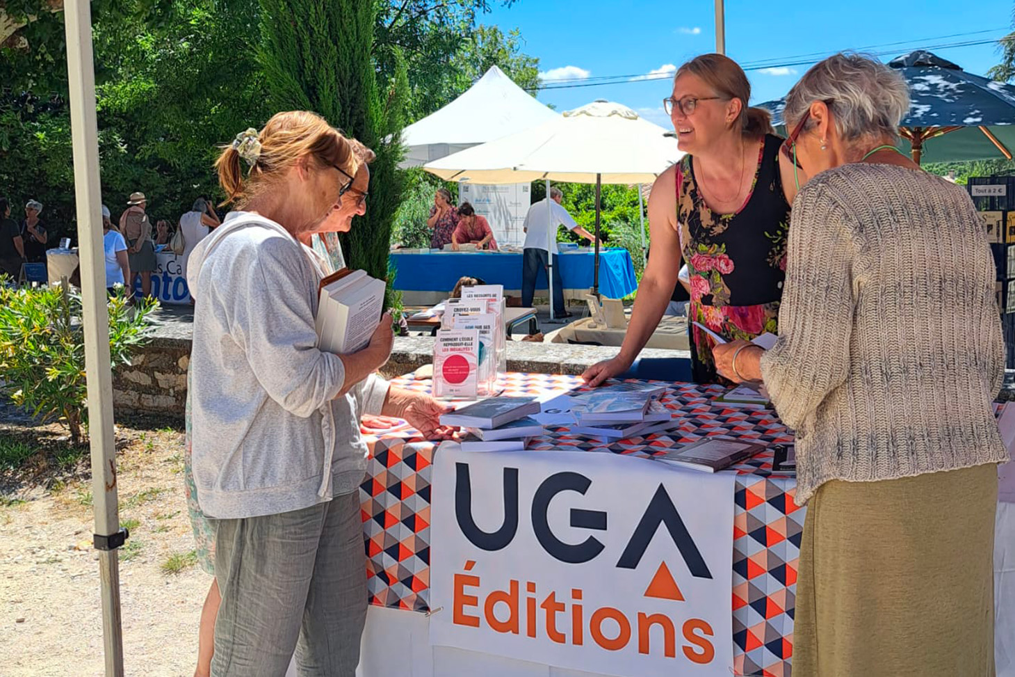 UGA Éditions à la journée du livre de Flassan